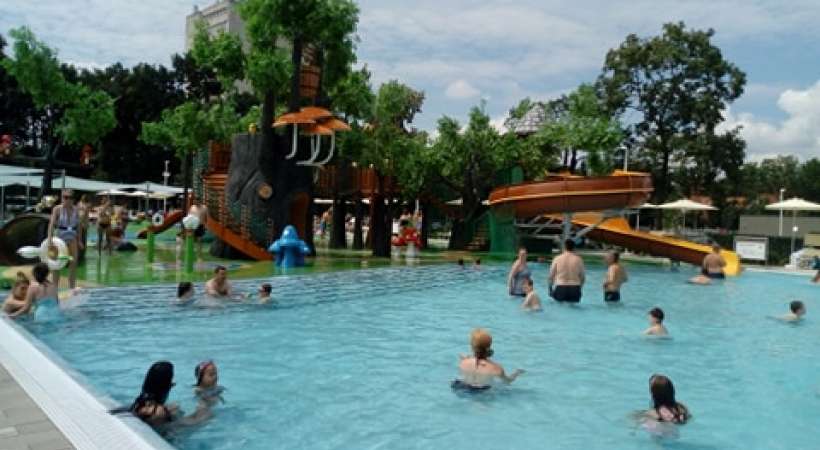 Debrecen új strandja, az Aquaticum - medencék Debrecen új strandja, az Aquaticum - medencék